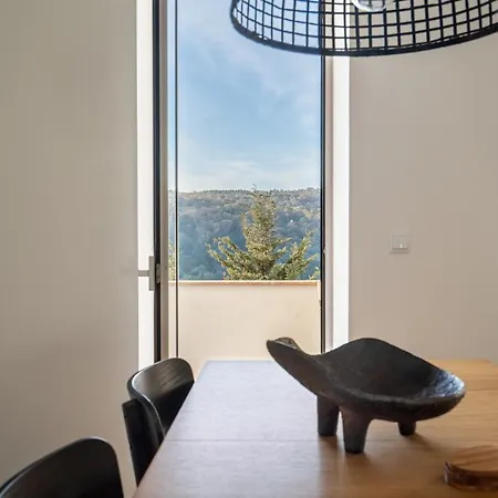 Apartment Akicity Ourique White *