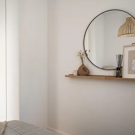 Akicity Ourique White Лиссабон