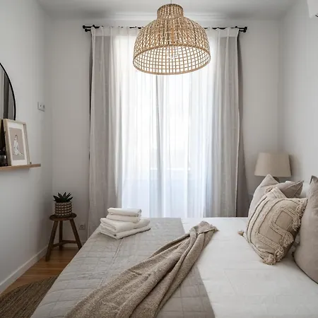 Akicity Ourique White Appartement *